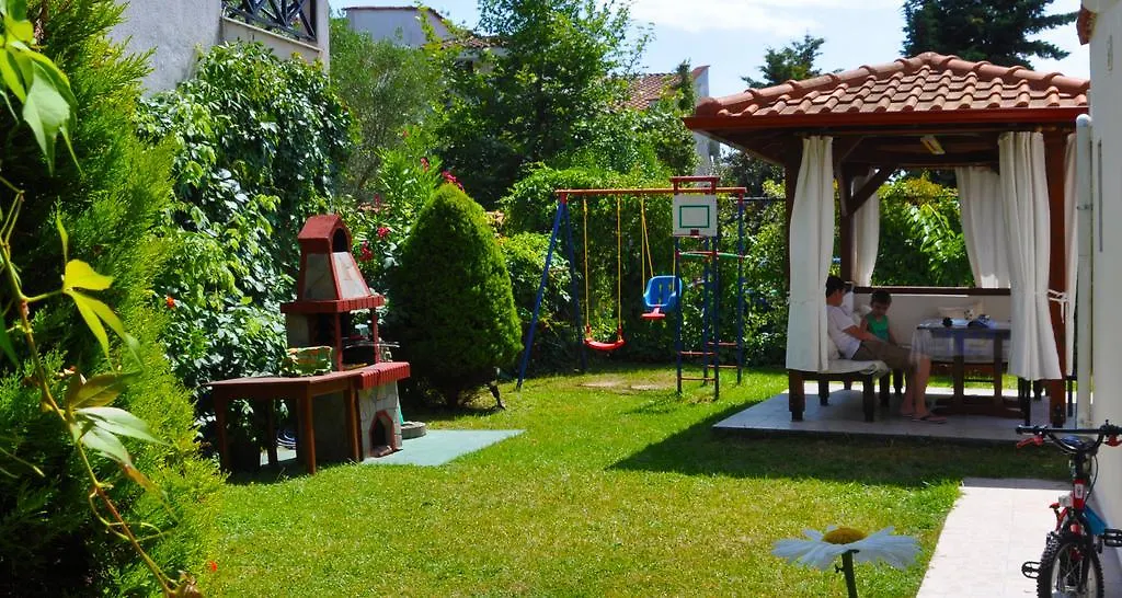 Agapi Apartments Siviri